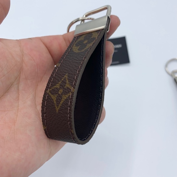 Keychains - Picture 2 of 3